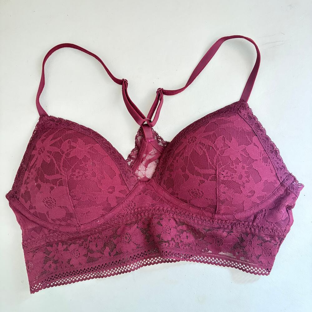 Victoria's Secret Lace Wireless Padded Bralette Burgundy Size Medium
